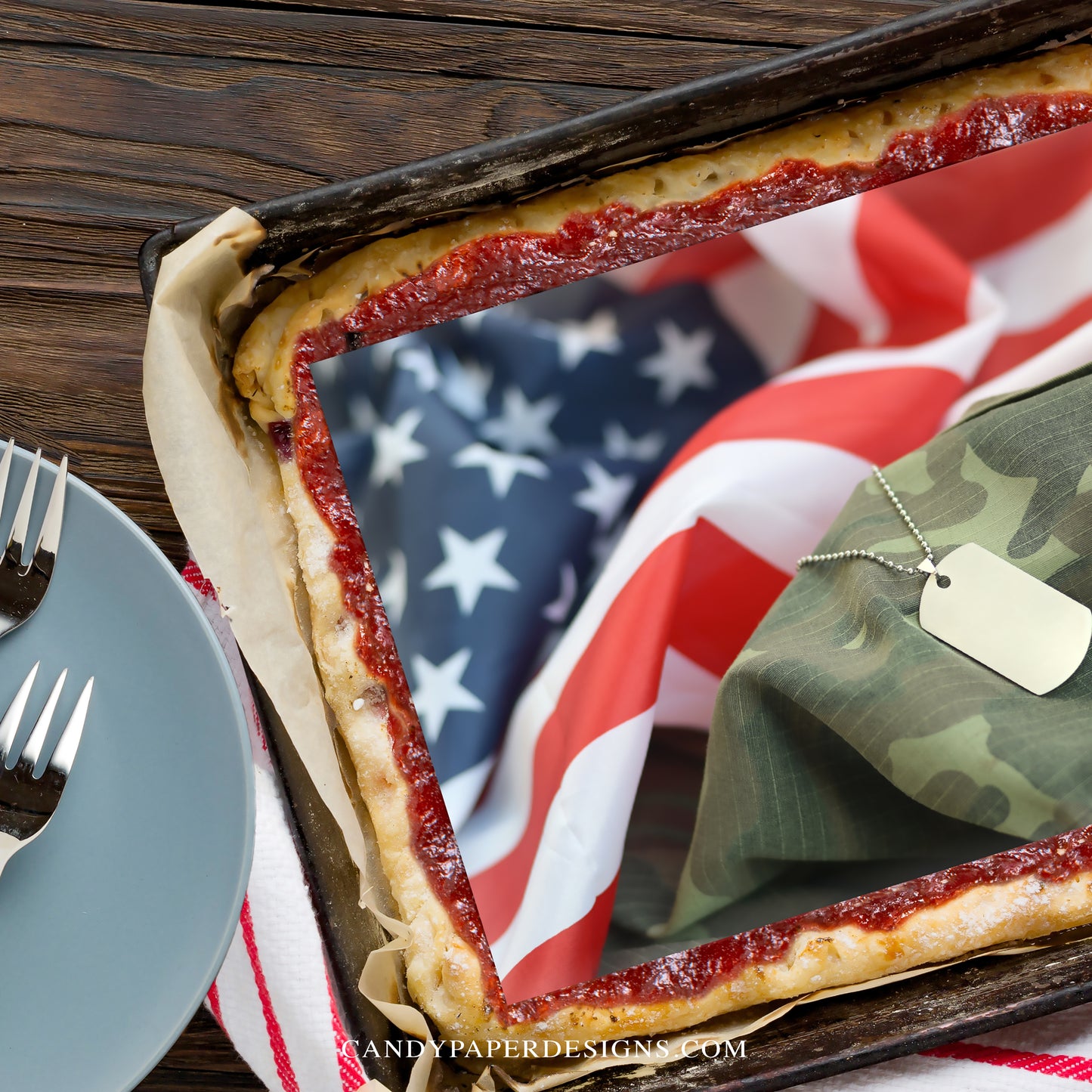 Independence Day Flag and camouflage - Edible Cake Topper